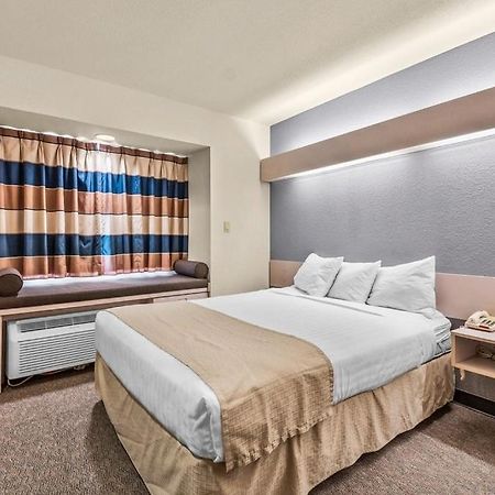 Microtel Inn & Suites By Wyndham Sainte Genevieve Ste. Genevieve Exterior photo