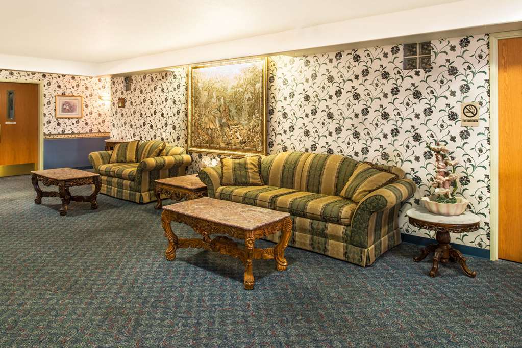 Microtel Inn & Suites By Wyndham Sainte Genevieve Ste. Genevieve Interior photo
