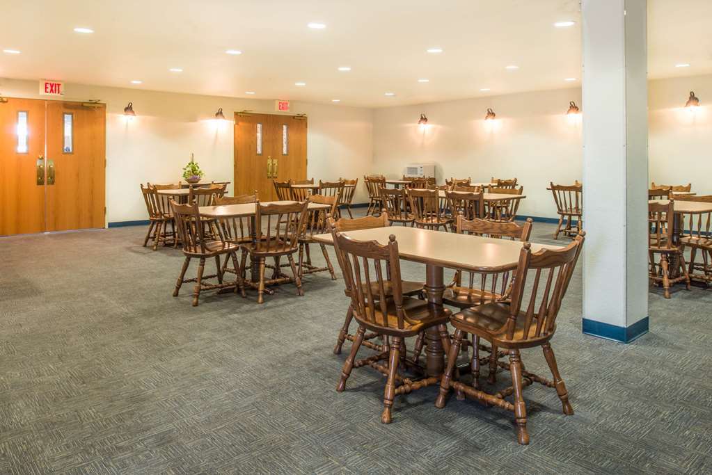 Microtel Inn & Suites By Wyndham Sainte Genevieve Ste. Genevieve Facilities photo